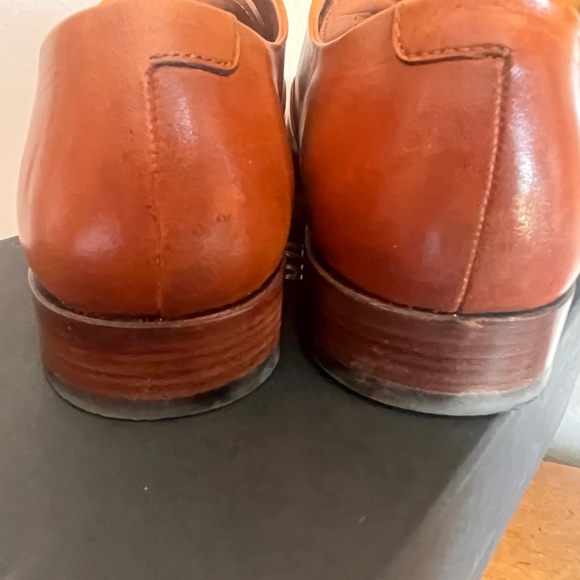 Anthony Veer “Genoa” cap-toe oxfords size 9 in cognac main image 5